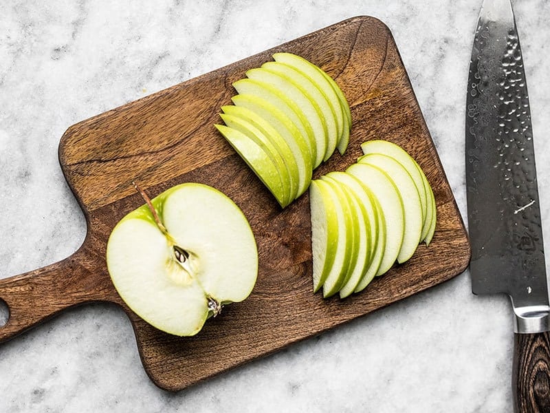 健康沙拉/正餐食谱 | 青苹果坚果三色藜麦沙拉的做法 步骤4