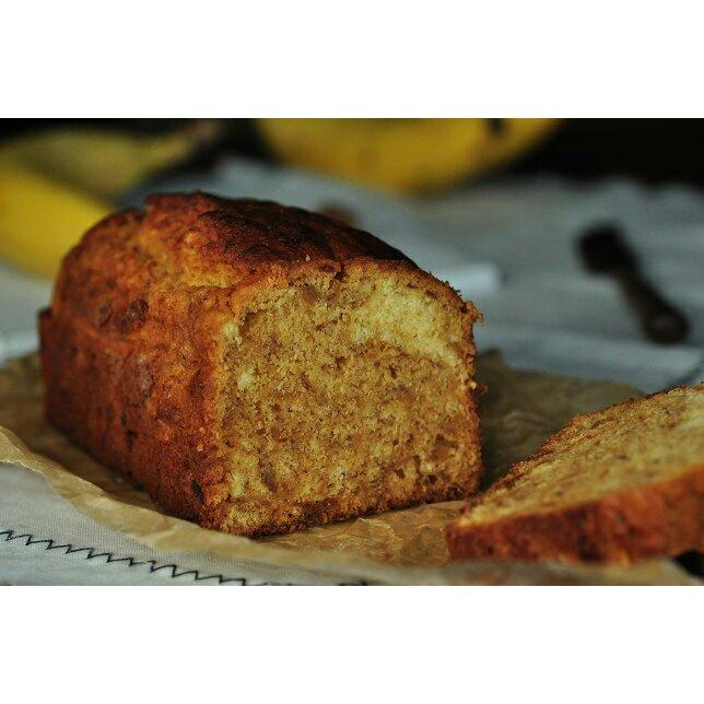 住在河边的阿青做的焦糖香蕉蛋糕