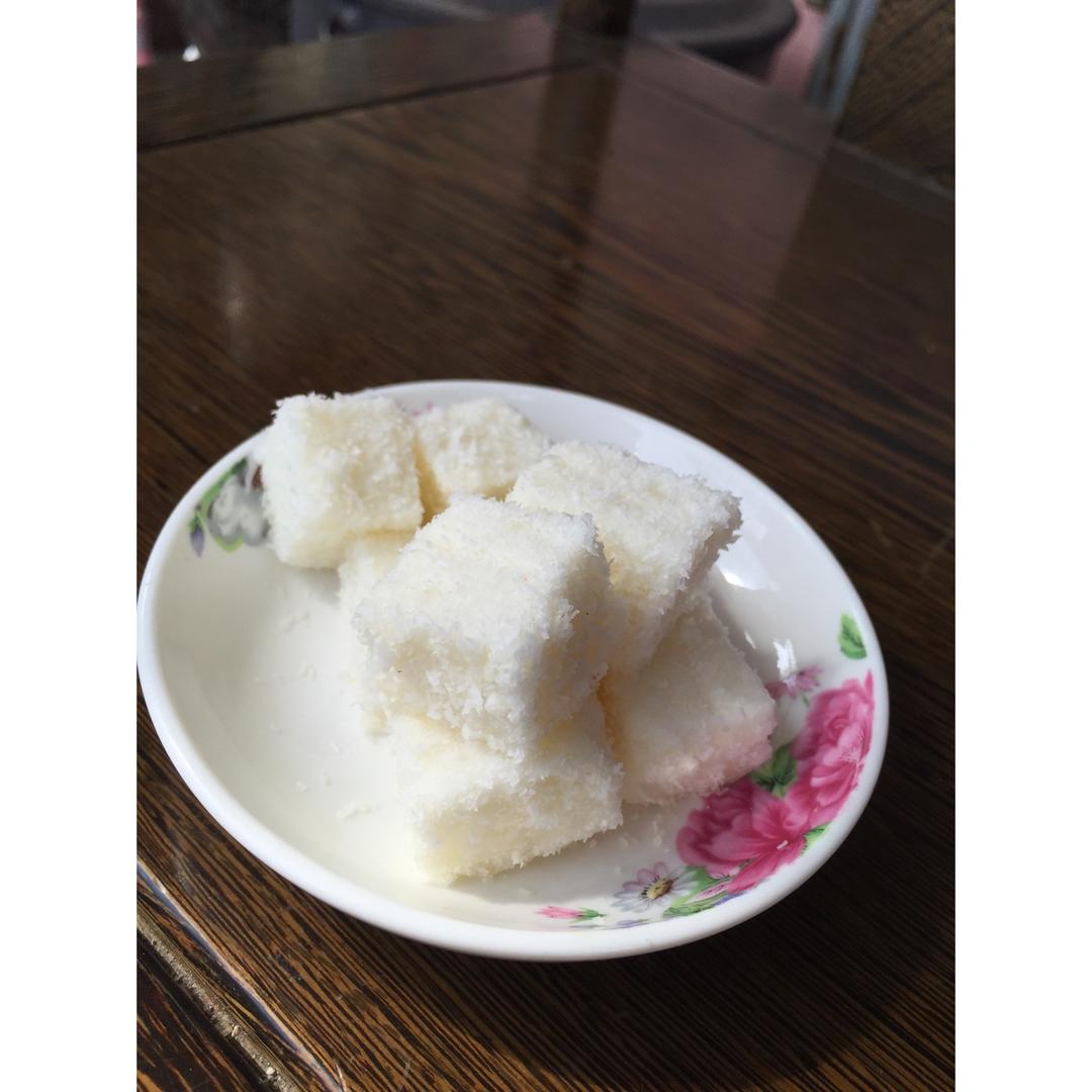 椰汁雪花糕
