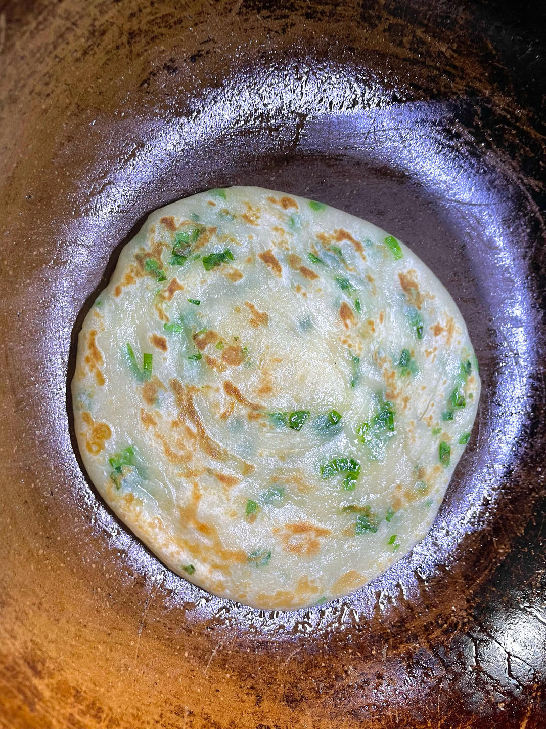 家常葱油饼 柔软多层 凉了也不硬 附细节视频详解