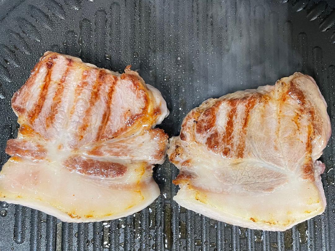 家庭烤肉！只需一个烤肉盘