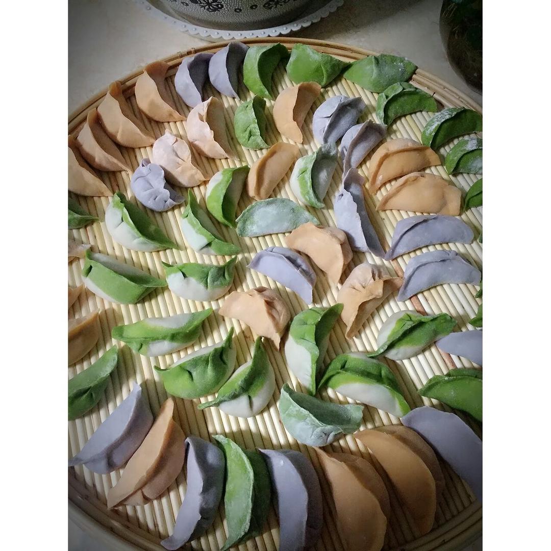 彩色水饺
