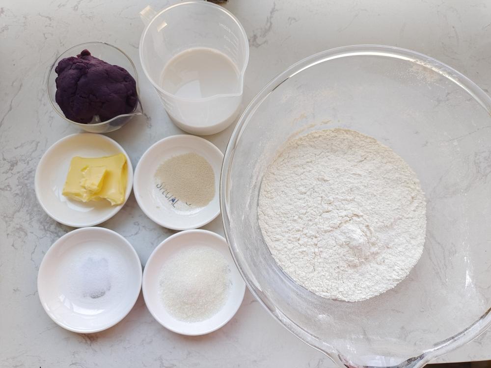 纯奶手撕吐司的做法 步骤1