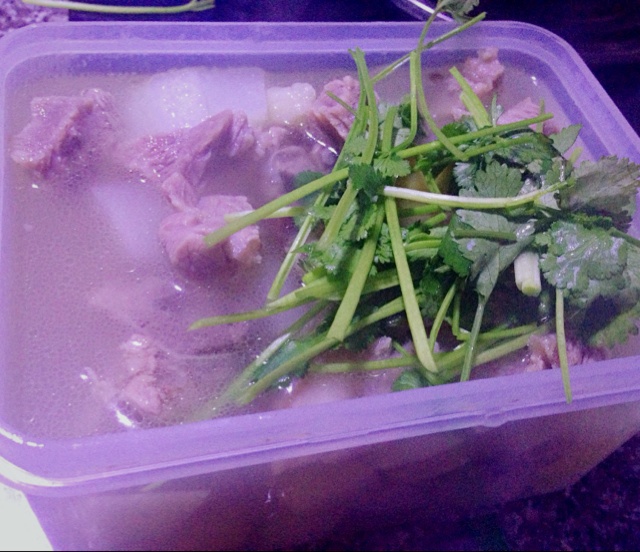 清炖羊肉汤