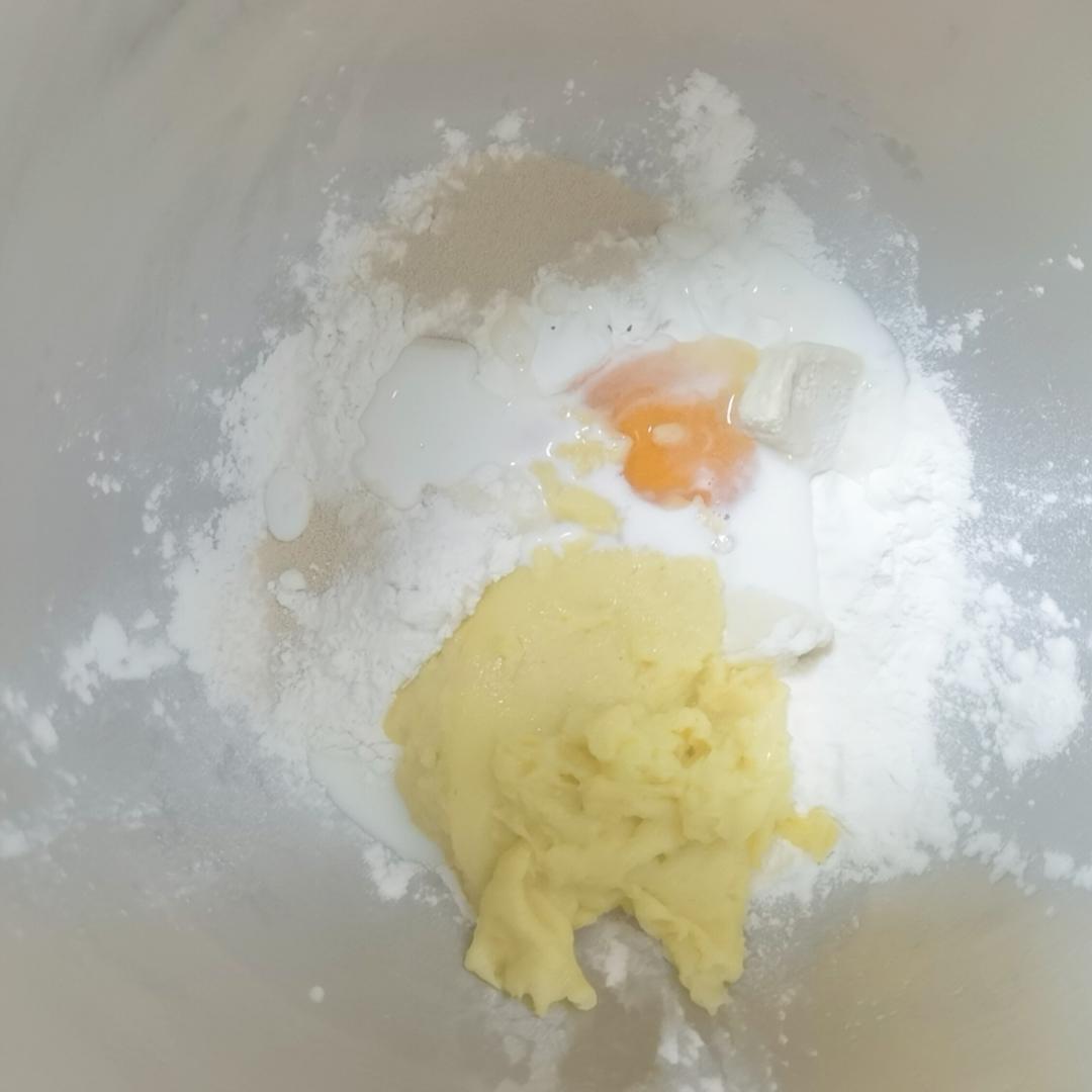 纯奶手撕吐司的做法 步骤1