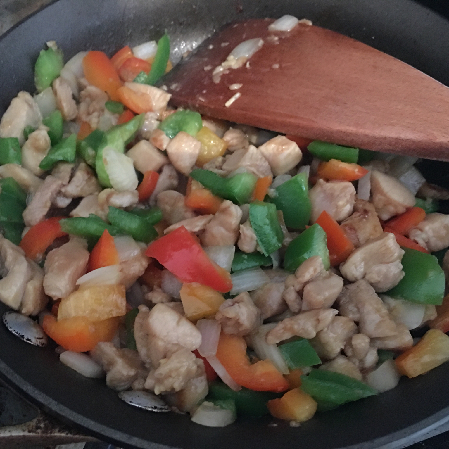 青椒炒鸡腿肉（大厨级别）