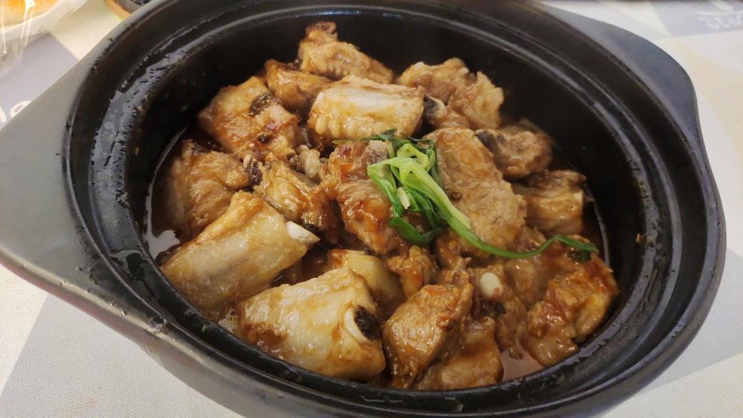 大师菜谱｜啫啫生焗排骨煲