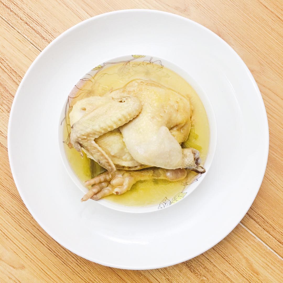 一杯清茶了却余生做的隔水蒸鸡(清水鸡)