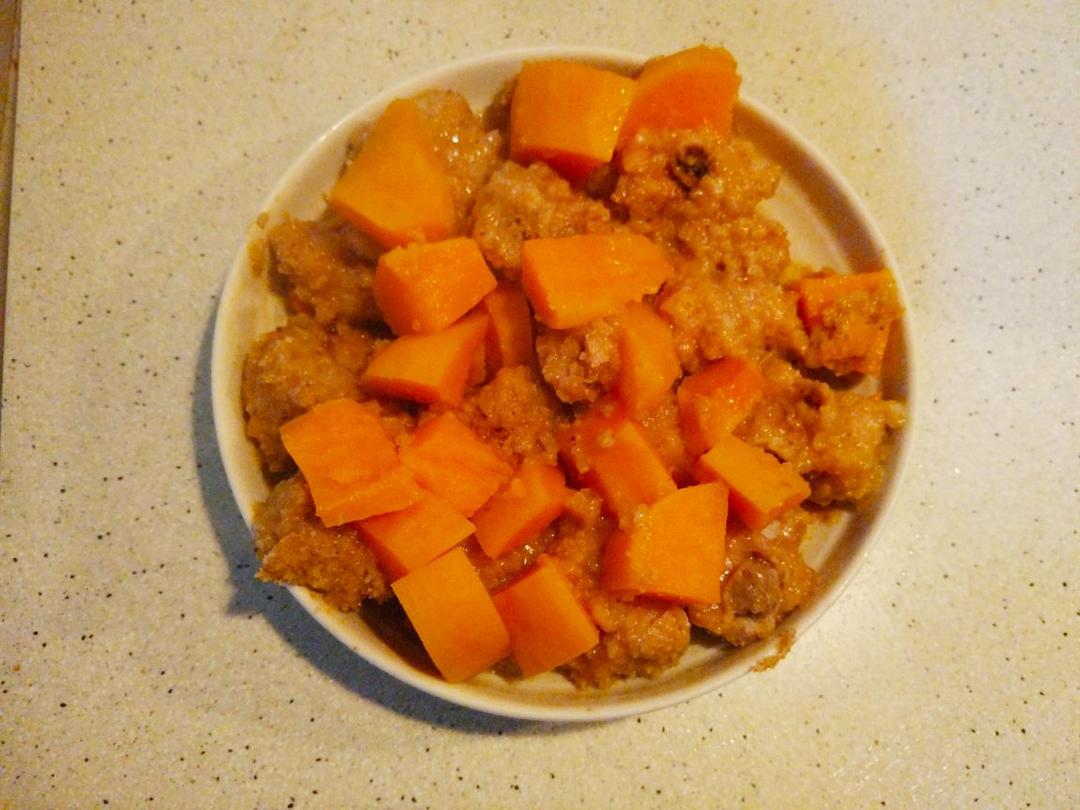 川味粉蒸排骨