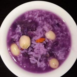 紫薯莲子粥的做法 步骤1