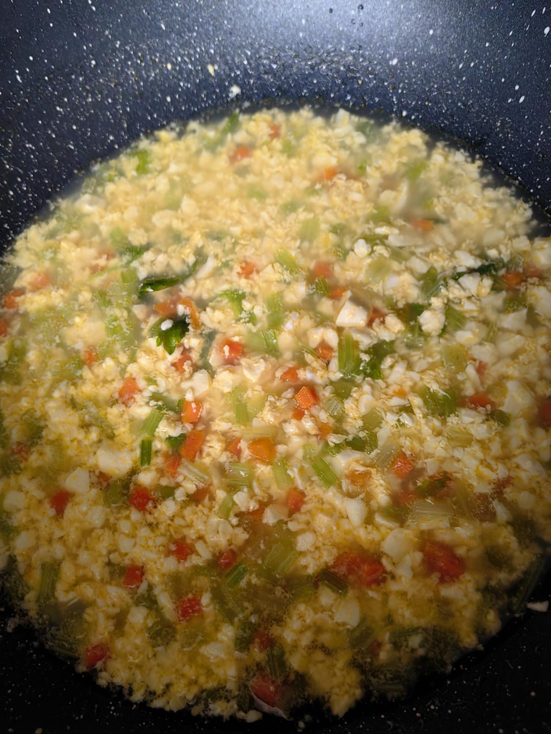 翡翠豆腐汤（芹菜叶版）