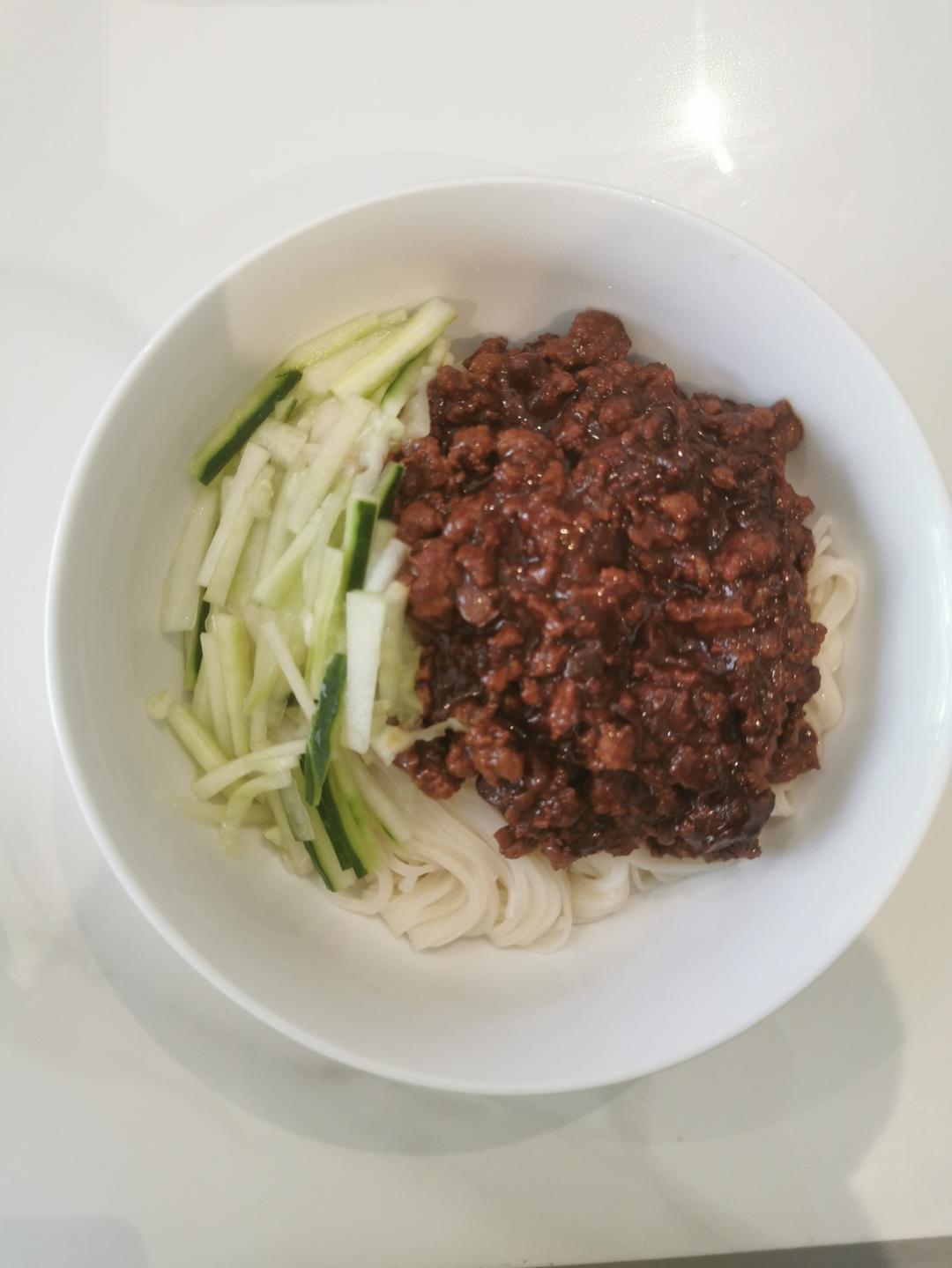 炸酱面