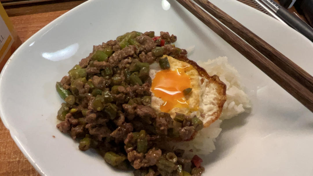 肉沫豆角下饭菜