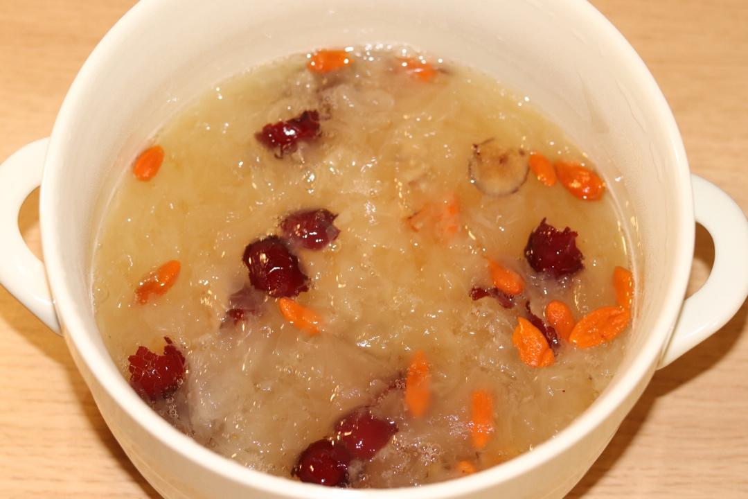 银耳红枣汤(电饭煲版)的全部作品