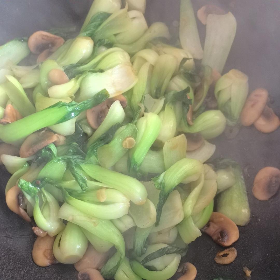 比肉还好吃的——蚝油香菇油菜