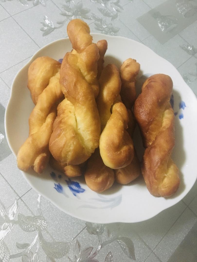 松软香甜的蜂蜜牛奶麻花