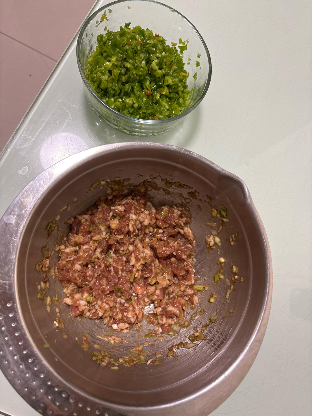 堂妈教你做辣椒鲜肉饺子