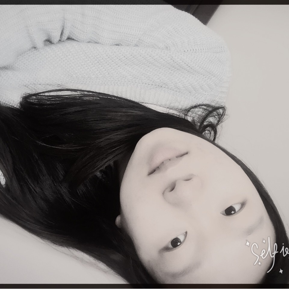 Jolie爱吃榴莲和地瓜