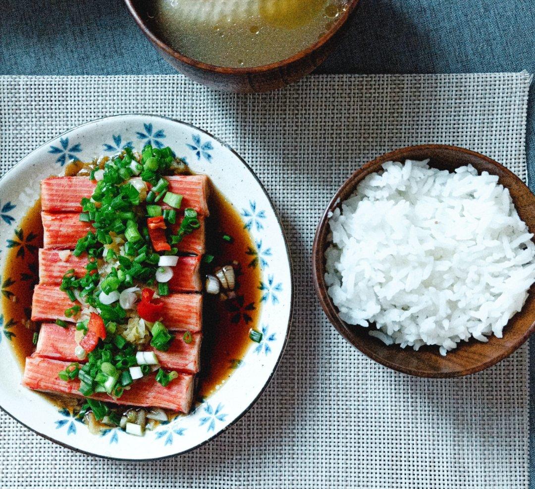 蒜香蟹柳肉