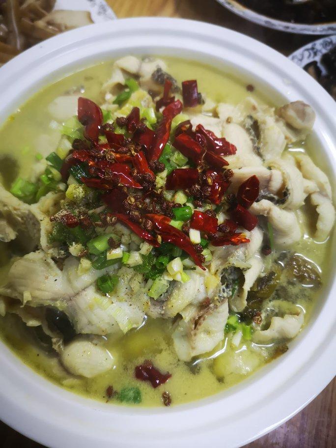 厨师长教你：“酸菜鱼”的传统做法，色香味俱全