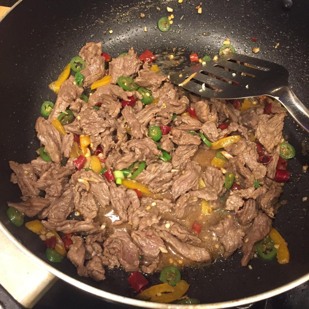 小炒牛肉