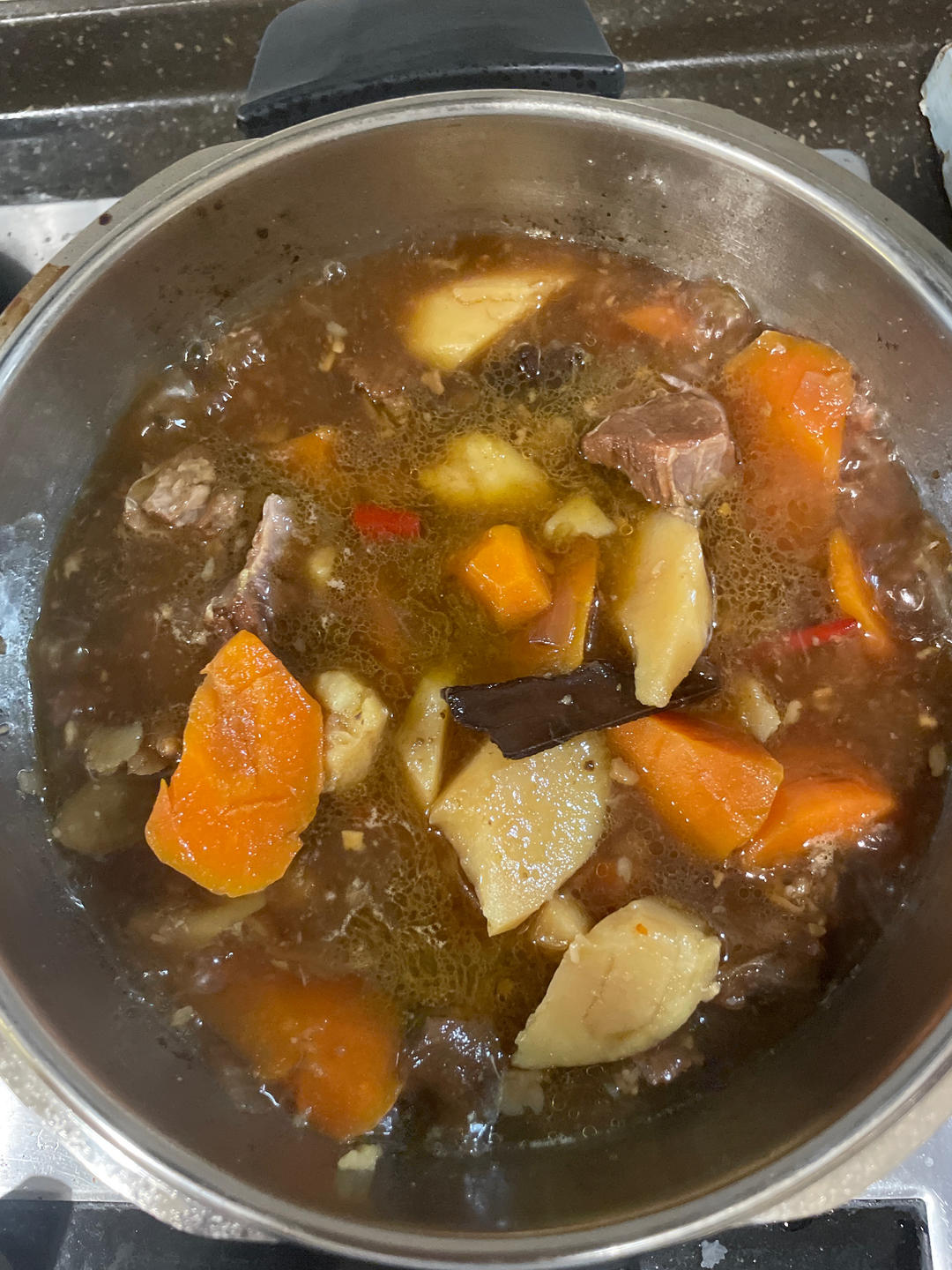 可以吃一辈子的红烧牛腩