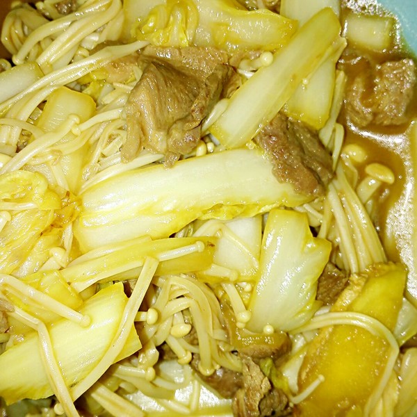 sharon蘑蘑菇菇做的白菜炒金针菇