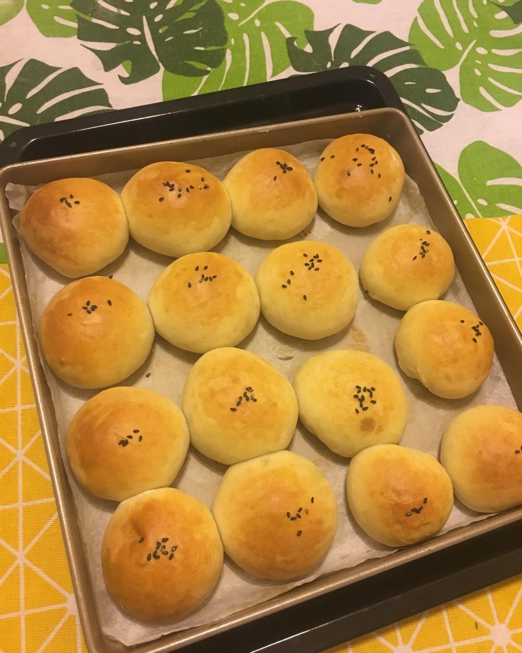 鲜奶油小餐包（一次发酵）