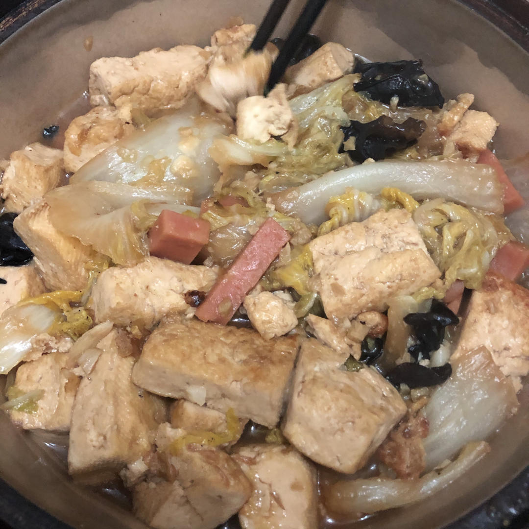 暖胃又下饭的香肠白菜豆腐煲🔥10分钟搞定