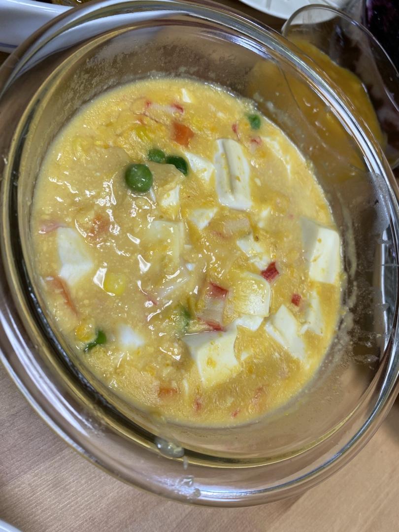 蟹黄豆腐（咸蛋黄版）