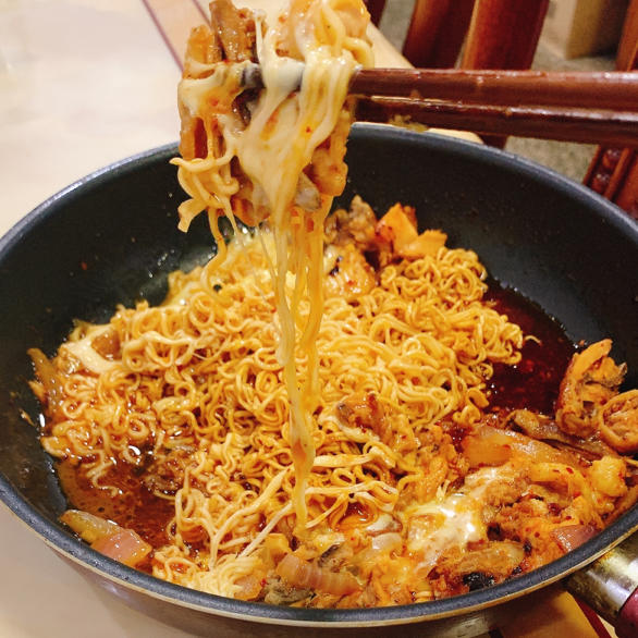 简单到怀疑人生的韩式料理【铁板春川鸡】