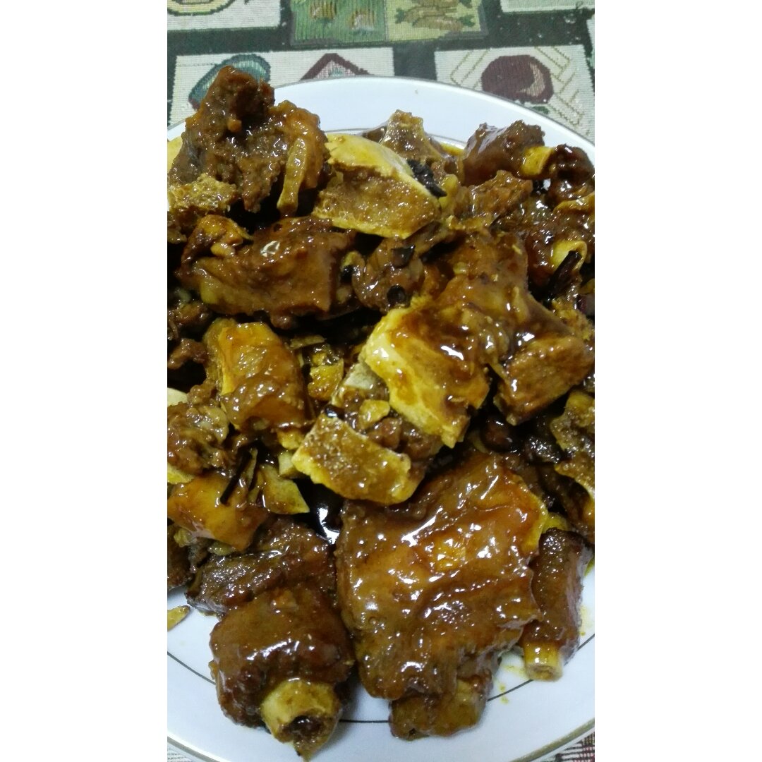 红烧牛尾