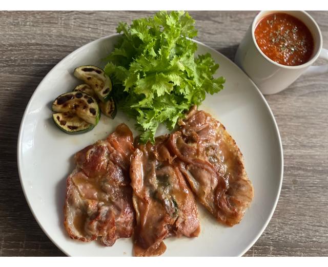 意式帕尔玛火腿煎肉 Saltimbocca