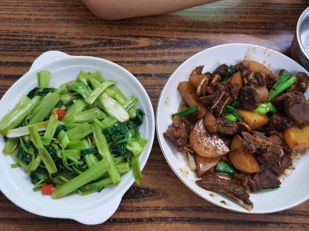 酸梅鹅