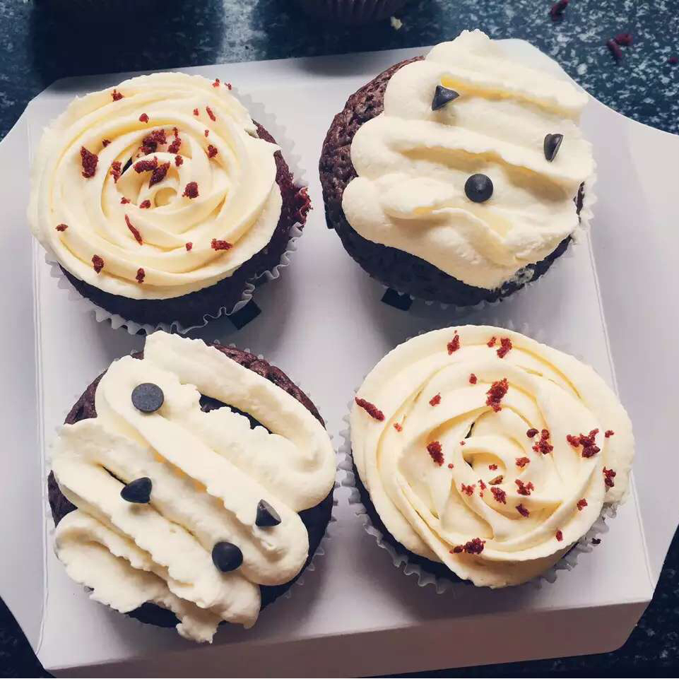 传统红丝绒杯子蛋糕（极软无泡打粉）Red velvet cupcake