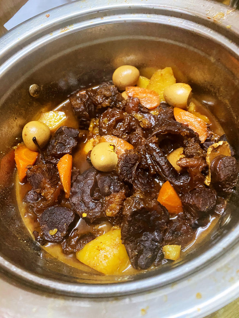 沙沙土豆胡萝卜炖牛肉
