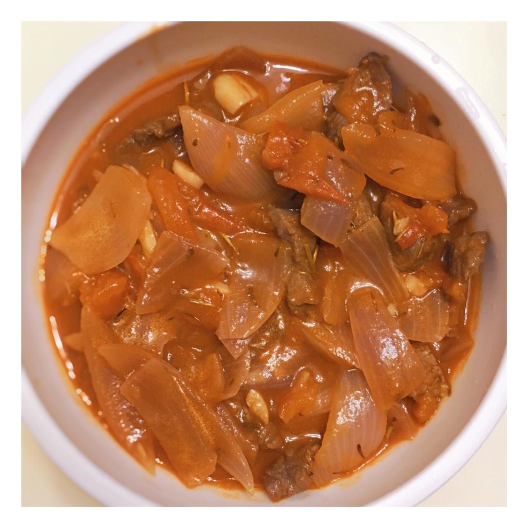 匈牙利烩牛肉