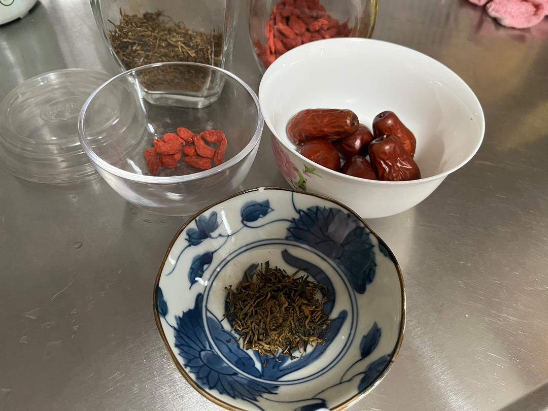 小吊梨汤【5-6月北鼎养生壶食谱】