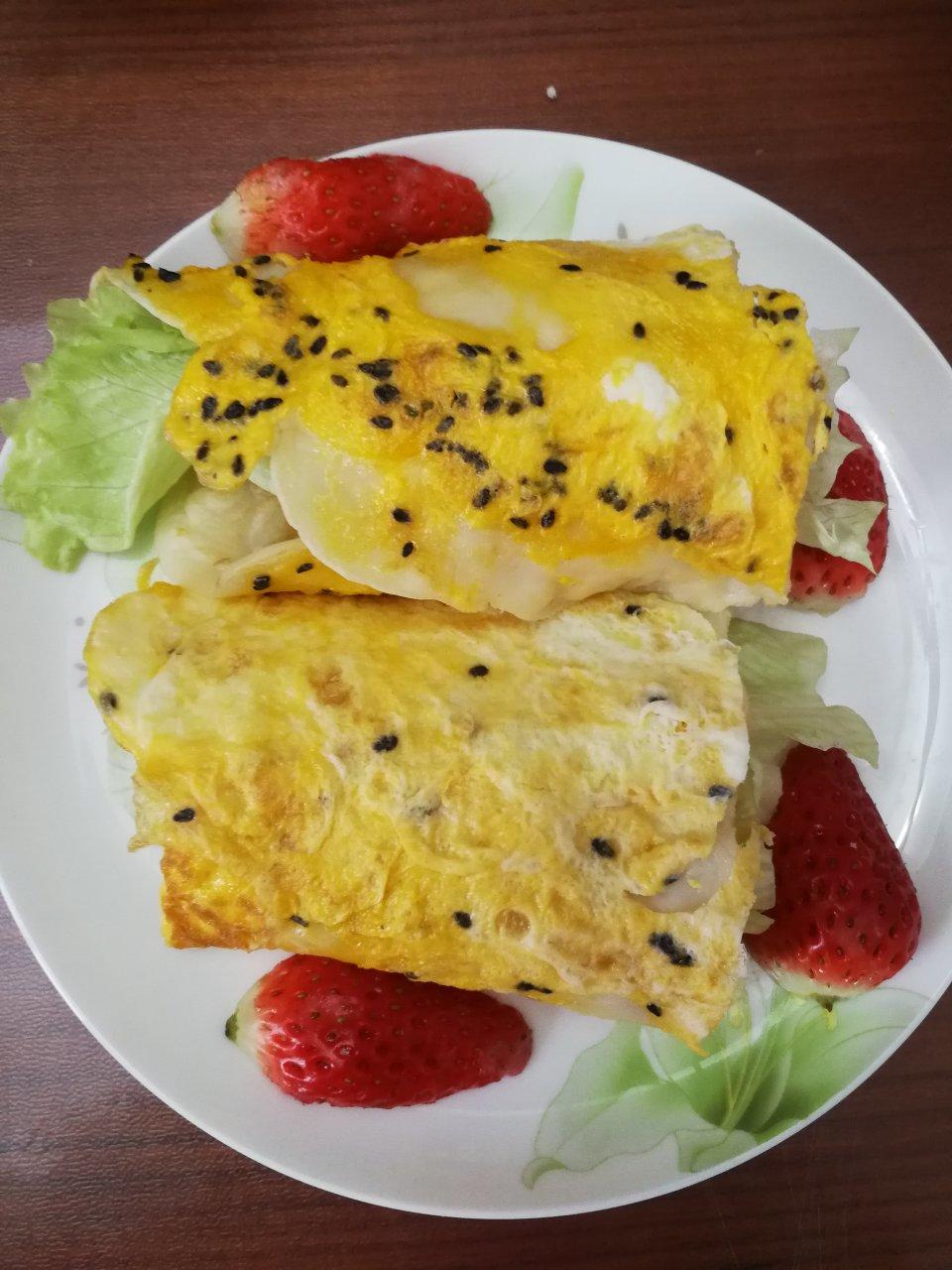轻舞飞扬2019做的家庭版煎饼果子---快手健康早餐,利用家里现有材料