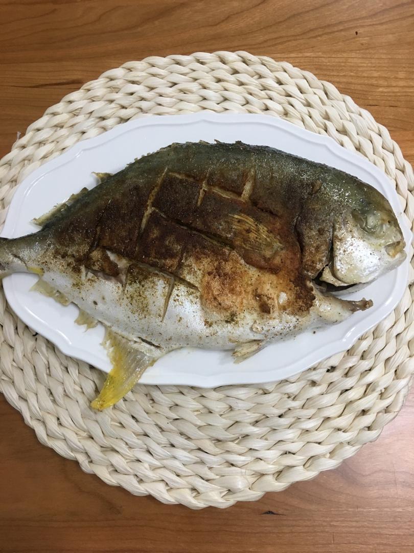 极简极美味——盐煎金鲳鱼