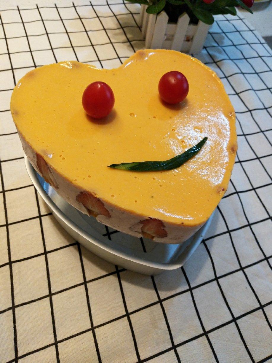 六寸草莓酸奶慕斯