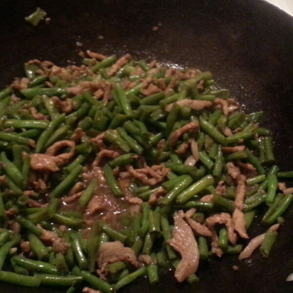 豆角炒肉
