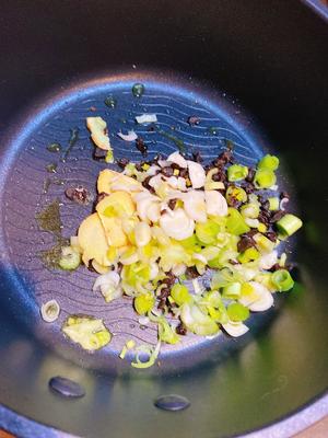蒜蓉豆豉蒸鱼的做法 步骤2