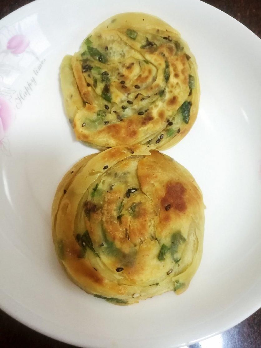 葱油饼（饺子皮版）
