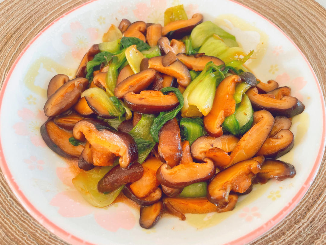 简易版香菇扒油菜