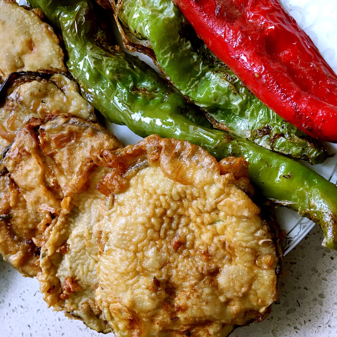 顺顺他爸做的辣子罐