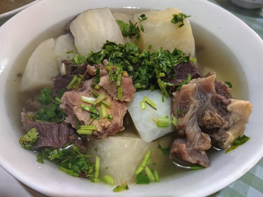 大白萝卜清炖牛肉