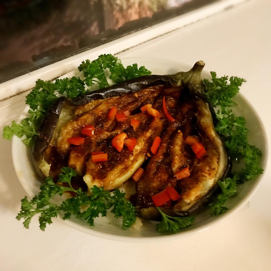 【微波炉烤茄子】