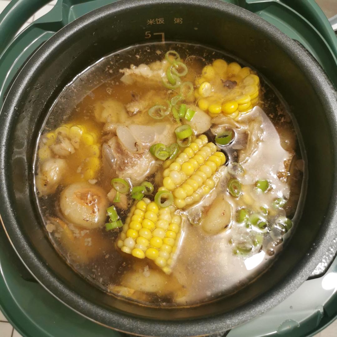玉米马蹄排骨汤