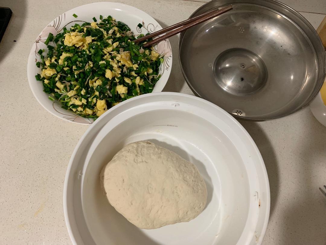 能使鸡蛋顺滑的韭菜盒子做法